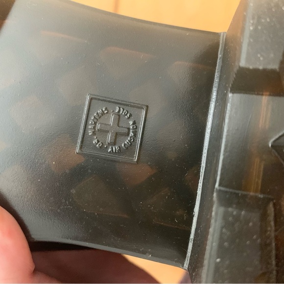 Dr Martens Air Wair LEONA Smooth Black Platform Boots Womens Size 9 - Picture 10 of 11